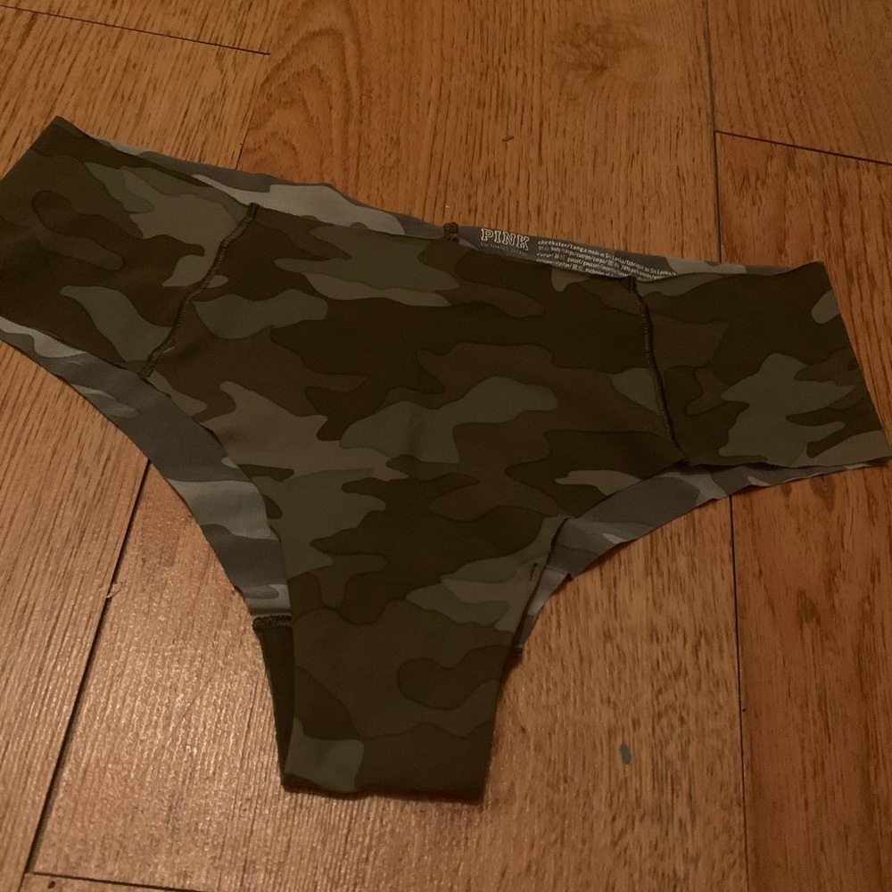 Victoria’s Secret Pantie (cheekster)